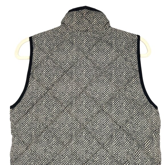 J. Crew Herringbone Quilted Vest Black Ivory Size Small - Picture 4 of 10